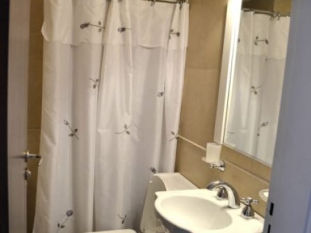Toilette con ducha
