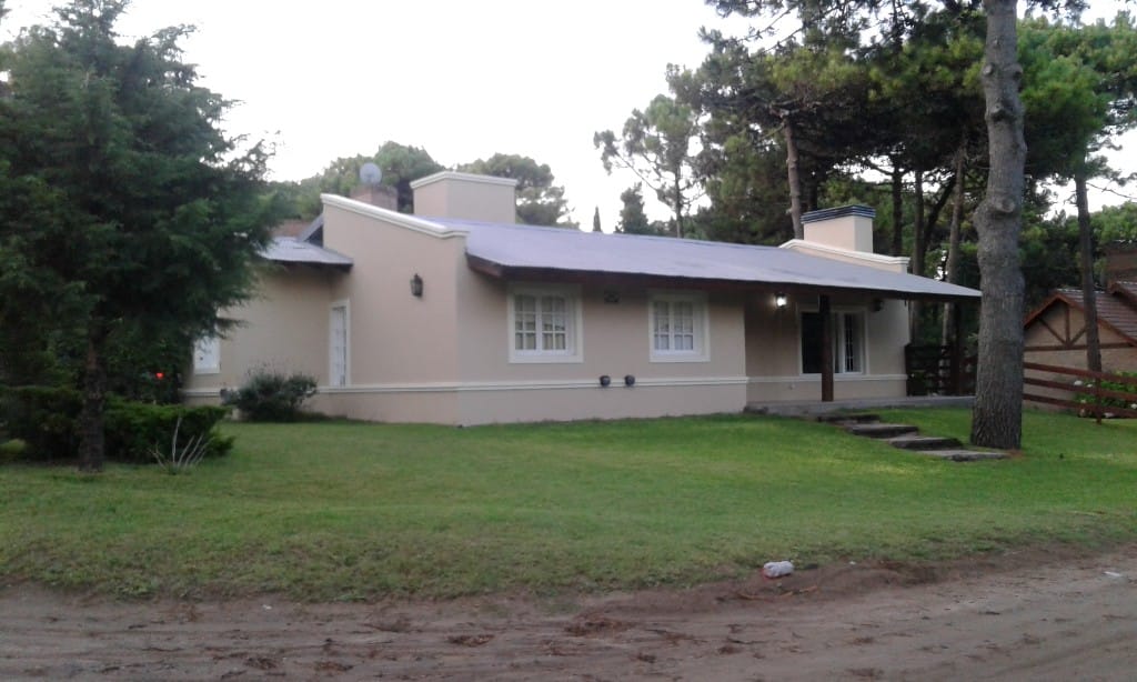 Chalet / Casa en Pinamar PR133
