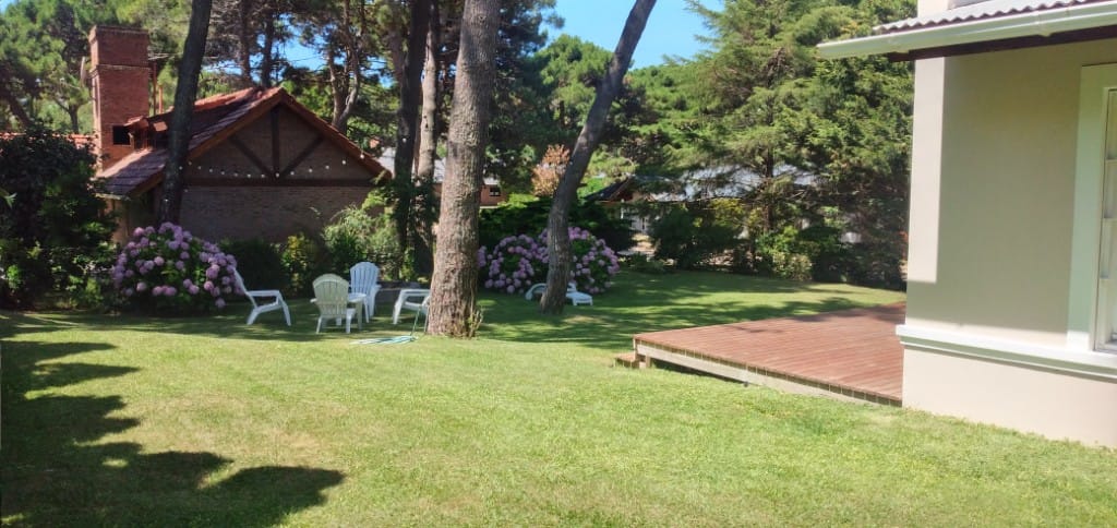 Chalet / Casa en Pinamar PR133