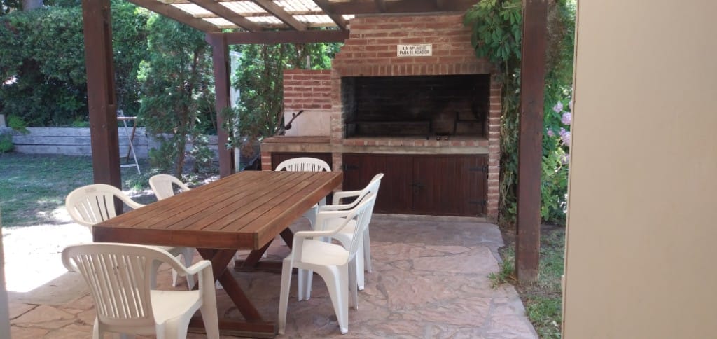 Chalet / Casa en Pinamar PR133