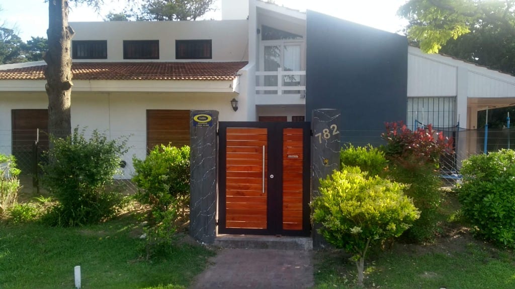 Chalet / Casa en Pinamar PR1483