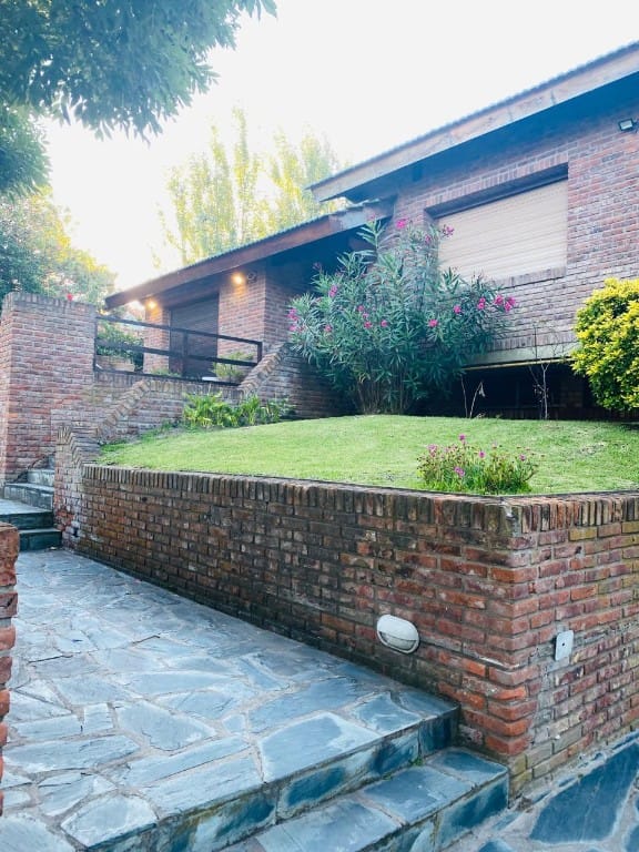 Chalet / Casa en Pinamar PR2009