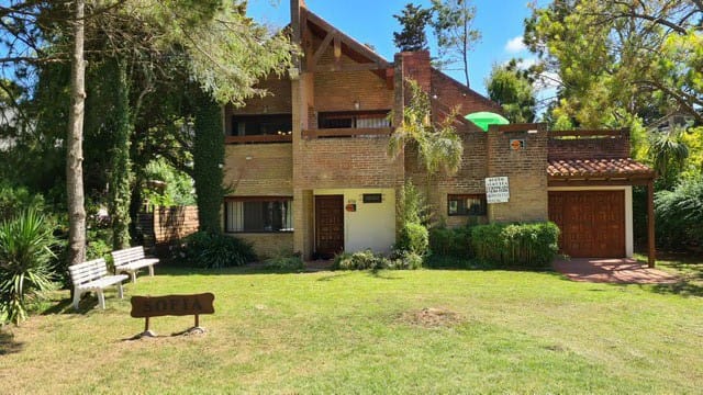 Chalet / Casa en Pinamar PR230