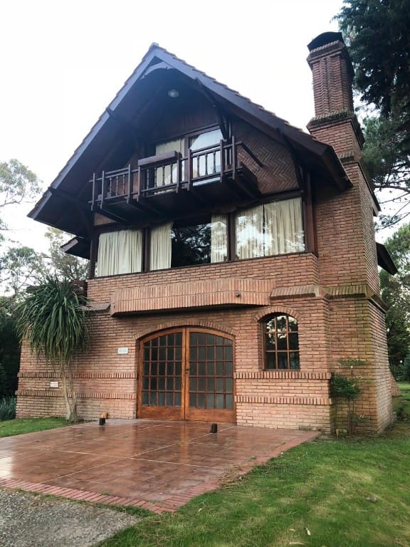 Chalet / Casa en Pinamar PR2397