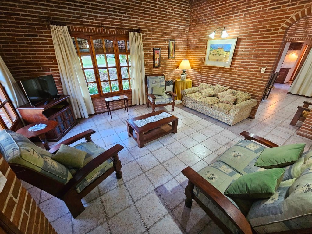 Chalet / Casa en Pinamar PR2525
