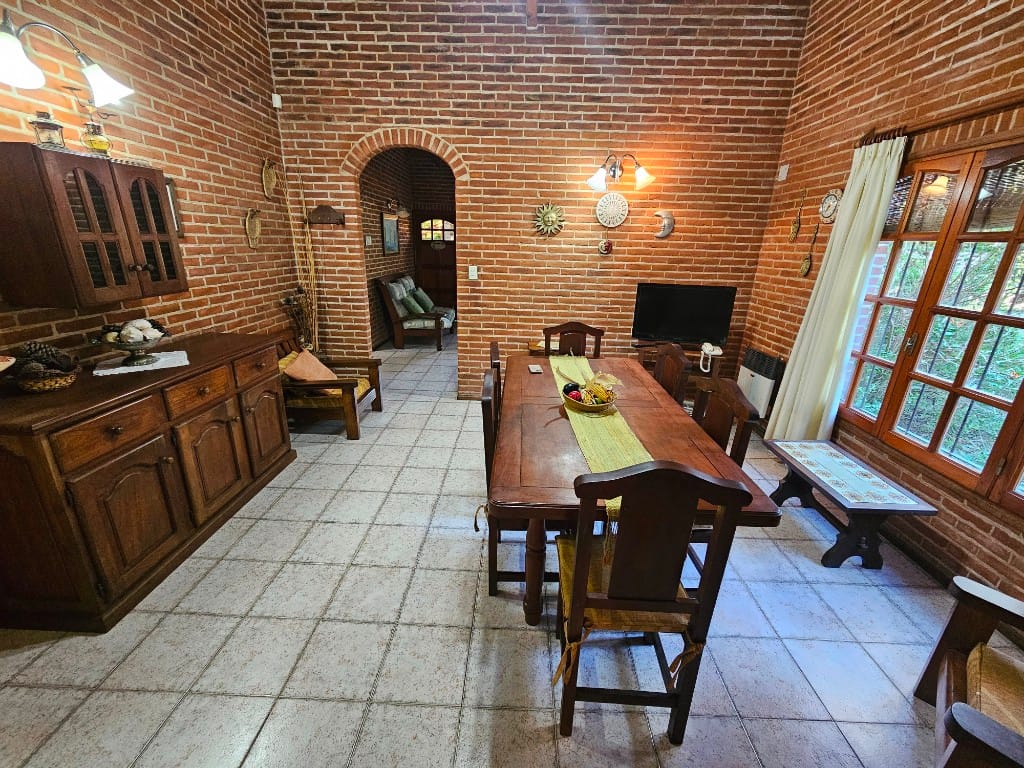 Chalet / Casa en Pinamar PR2525