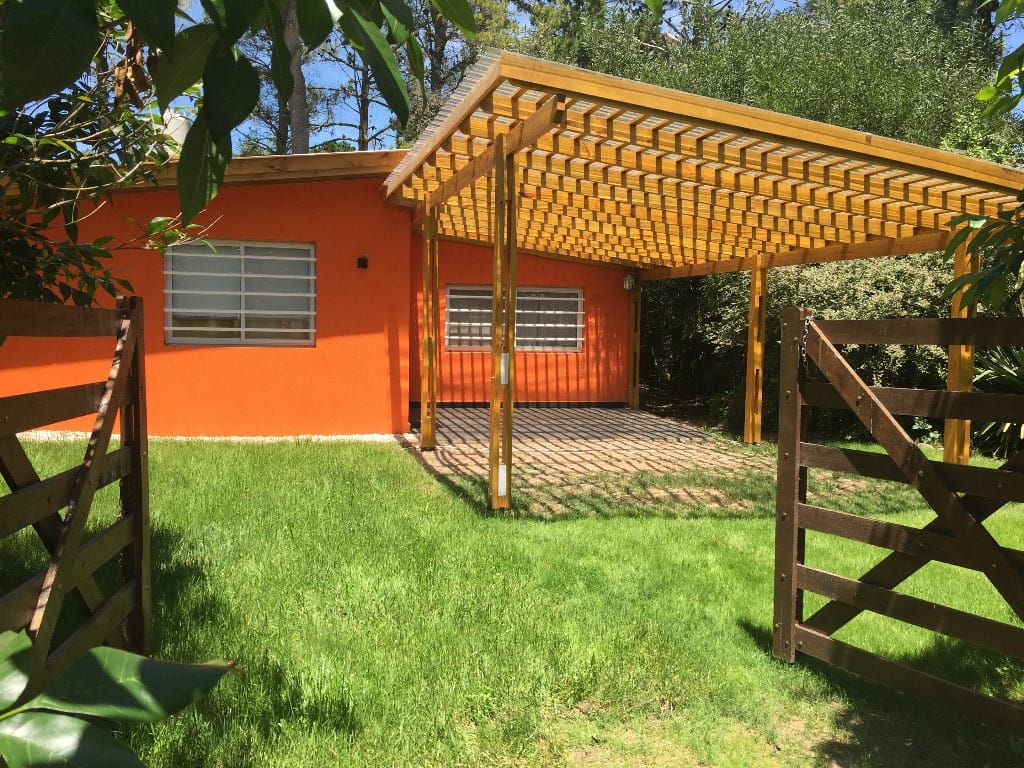Chalet / Casa en Valeria del Mar PR2805