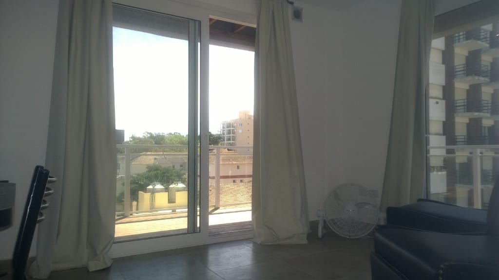 Dpto con Servicios en Pinamar PR2993