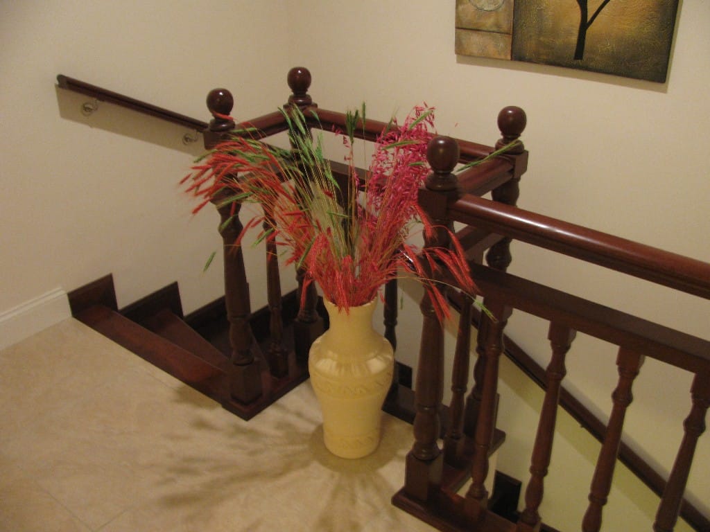 Descanso Escalera 1er. Piso
