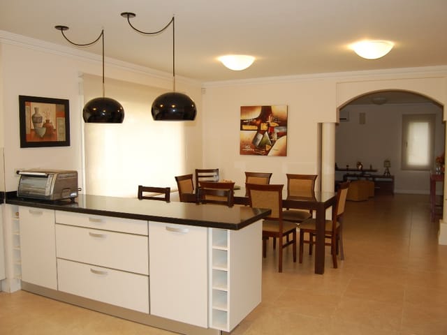 Cocina Comedor