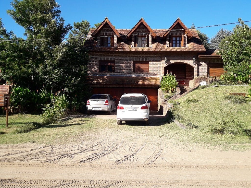 Chalet / Casa en Pinamar PR3749