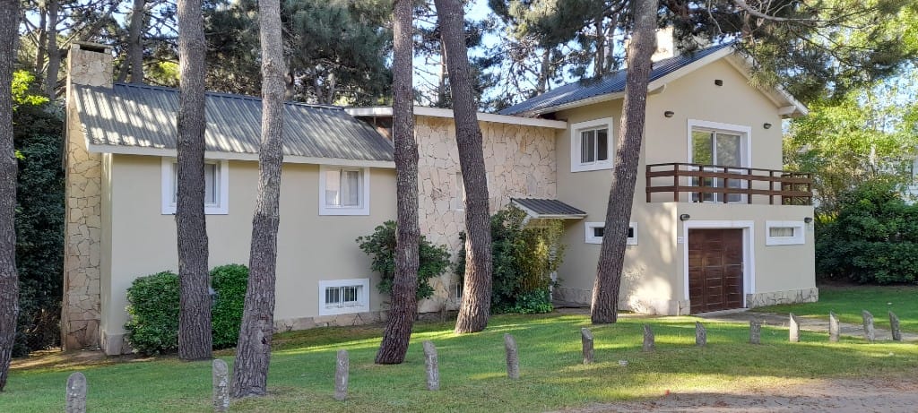 Chalet / Casa en Pinamar PR4101