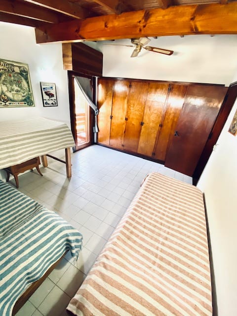 Chalet / Casa en Valeria del Mar PR457