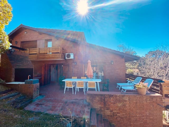 Chalet / Casa en Valeria del Mar PR457