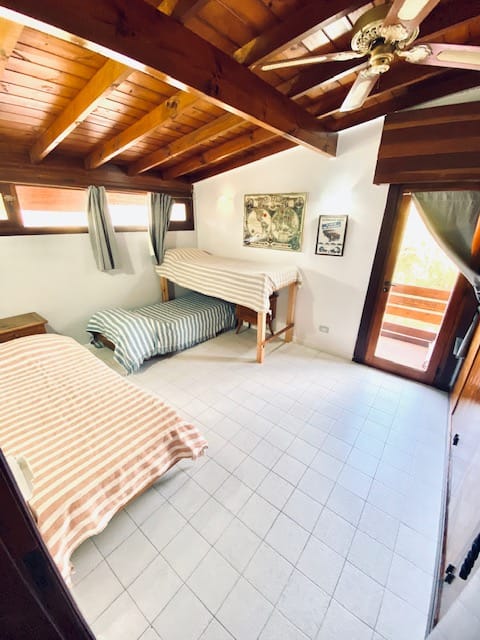 Chalet / Casa en Valeria del Mar PR457