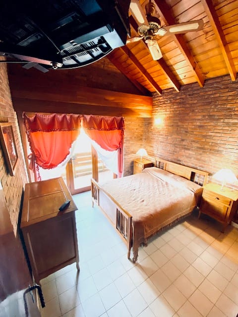 Chalet / Casa en Valeria del Mar PR457