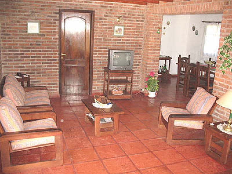 Chalet / Casa en Valeria del Mar PR557