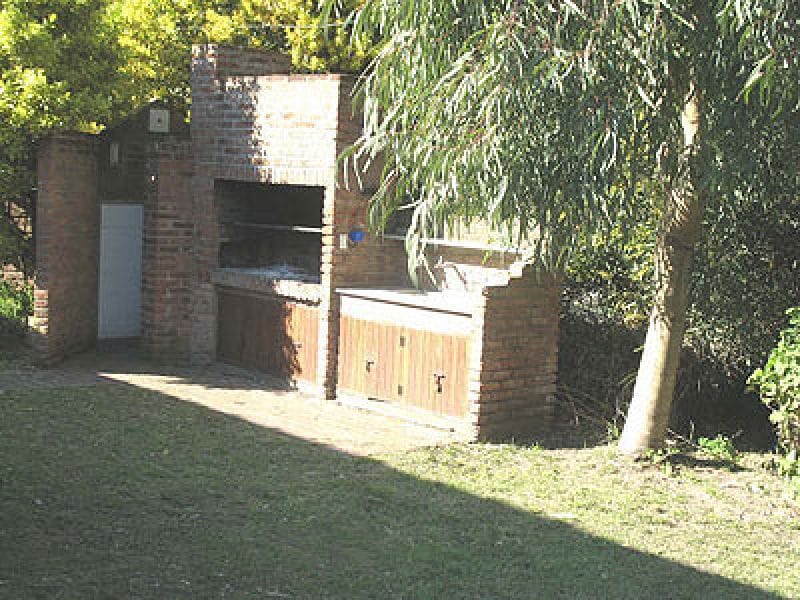 Chalet / Casa en Valeria del Mar PR557