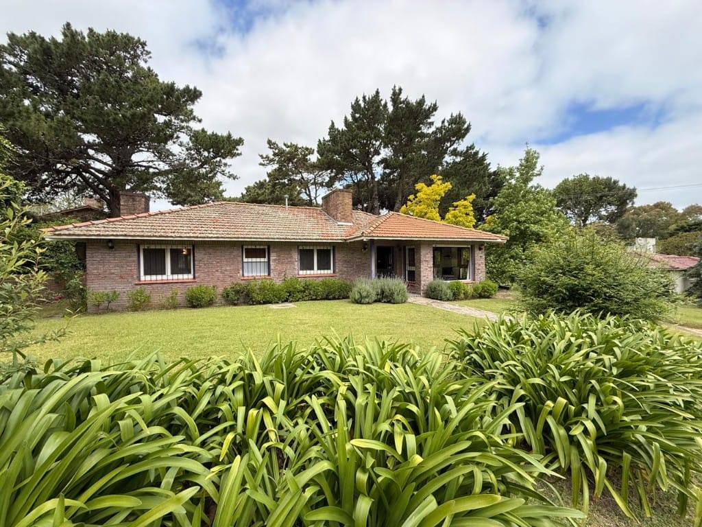 Chalet / Casa en Pinamar PR5646